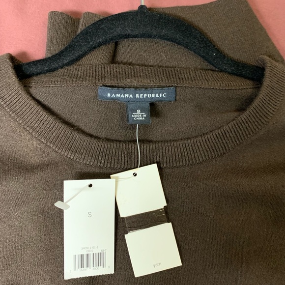 BWT Banana Republic Sweater - Picture 2 of 2